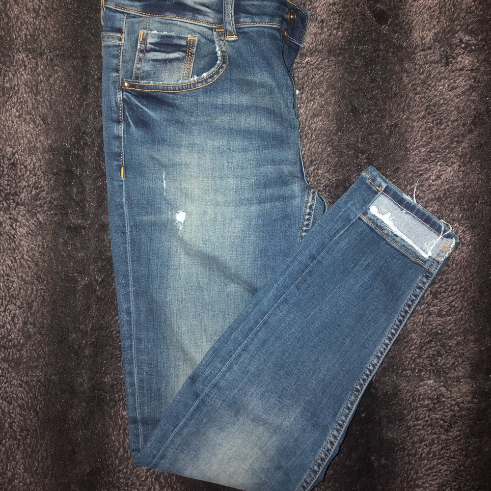 Mid Rise Skinny Jeans - Picture 3 of 8
